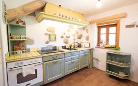Wild Flower Cottage In Trenta